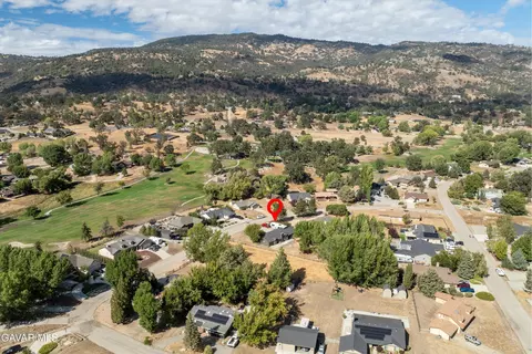 View/Area - 23940 Coral Springs Ln, Tehachapi, CA 93561 photo 10 of 10