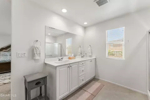 Entry Way - 6550 Campbell St, Palmdale, CA 93552 photo 6 of 6