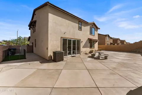 Exterior - 6550 Campbell St, Palmdale, CA 93552 photo 5 of 14