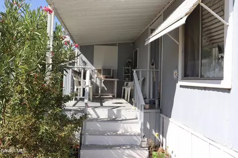 Exterior - 1301 E Avenue I #SPC 90, Lancaster, CA 93535 photo 1 of 2