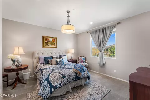 Bedroom - 43904 Windrose Pl, Lancaster, CA 93536 photo 6 of 9