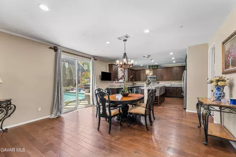 Dining - 43904 Windrose Pl, Lancaster, CA 93536 photo 3 of 5
