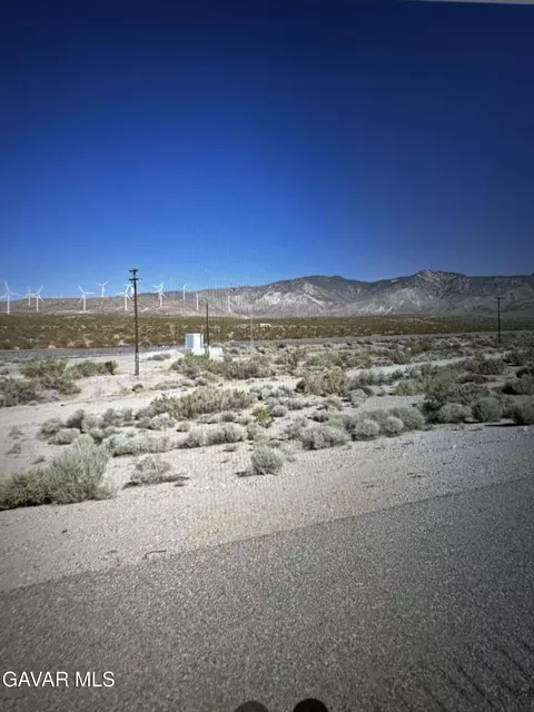 Avenue 8, Mojave, CA 93501 photo 2