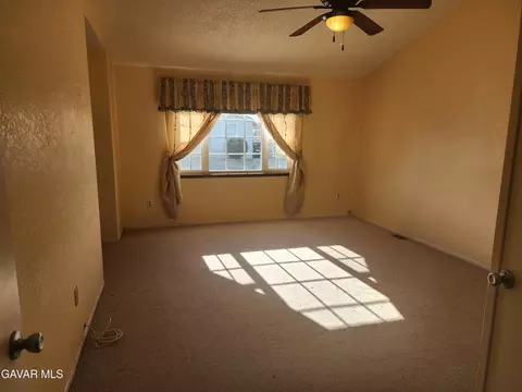 Bedroom - 45465 E 25th St #SPC 176, Lancaster, CA 93535 photo 2 of 2