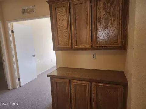 Entry Way - 45465 E 25th St #SPC 176, Lancaster, CA 93535 photo 2 of 3