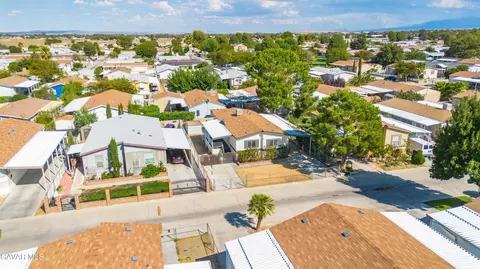 View/Area - 45465 25th St #SPC 93, Lancaster, CA 93535 photo 2 of 7