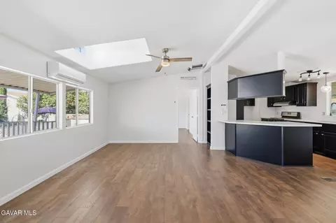 Living - 45465 25th St #SPC 93, Lancaster, CA 93535 photo 1 of 4