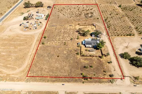 View/Area - 11221 Valle Vista Rd, Phelan, CA 92371 photo 6 of 6