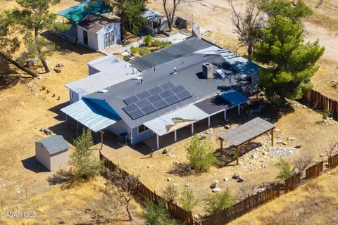 View/Area - 11221 Valle Vista Rd, Phelan, CA 92371 photo 5 of 6