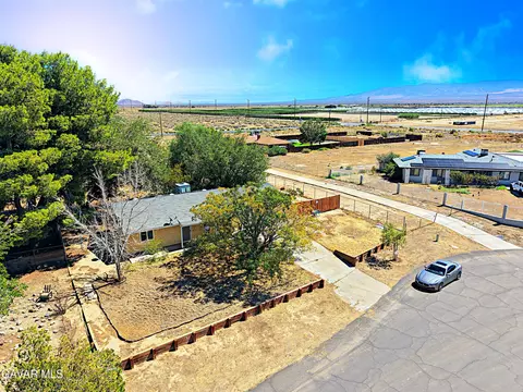 View/Area - 38510 E 159th St, Palmdale, CA 93591 photo 2 of 9