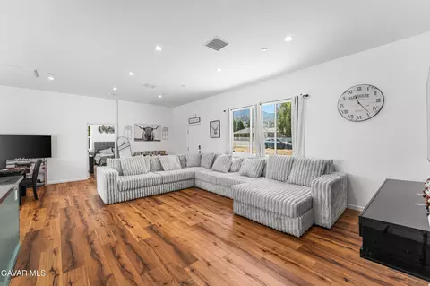 Other - 28301 Stallion Springs Dr, Tehachapi, CA 93561 photo 4 of 5