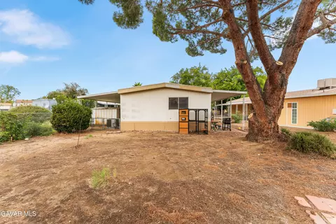 Exterior - 43850 E 20th St #SPC 157, Lancaster, CA 93535 photo 8 of 9
