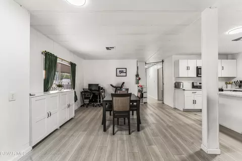 Dining - 43850 E 20th St #SPC 157, Lancaster, CA 93535 photo 2 of 3
