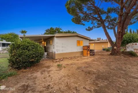 Exterior - 43850 E 20th St #SPC 157, Lancaster, CA 93535 photo 9 of 9