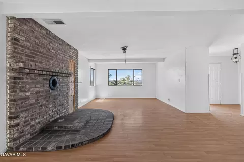 Living - 5145 Corradi, Acton, CA 93510 photo 6 of 8