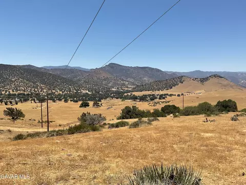 Oak View Lane, Caliente, CA 93518 photo 9