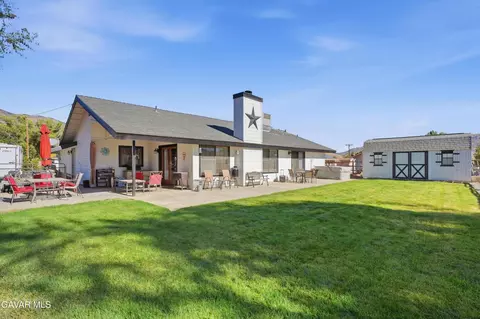 Exterior - 22904 Clover Spring Pl, Tehachapi, CA 93561 photo 5 of 16