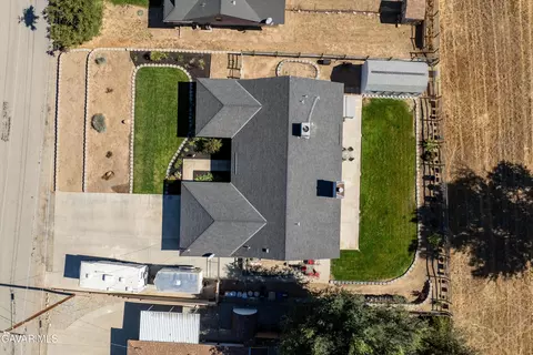 View/Area - 22904 Clover Spring Pl, Tehachapi, CA 93561 photo 2 of 10