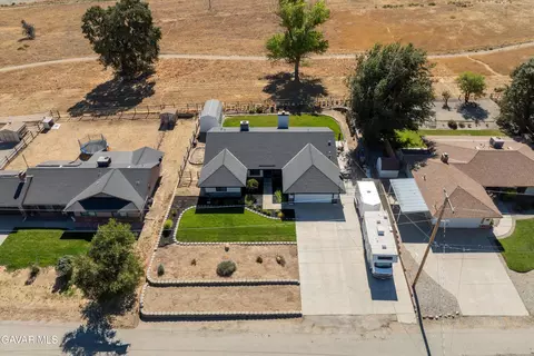View/Area - 22904 Clover Spring Pl, Tehachapi, CA 93561 photo 3 of 10