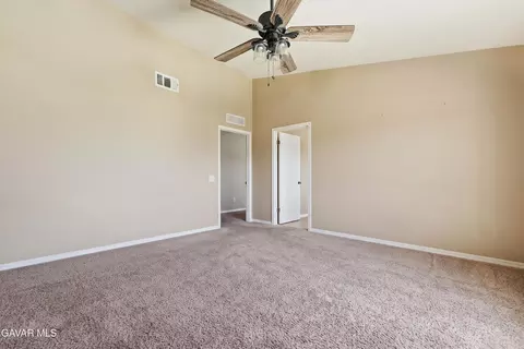Bedroom - 22904 Clover Spring Pl, Tehachapi, CA 93561 photo 3 of 4