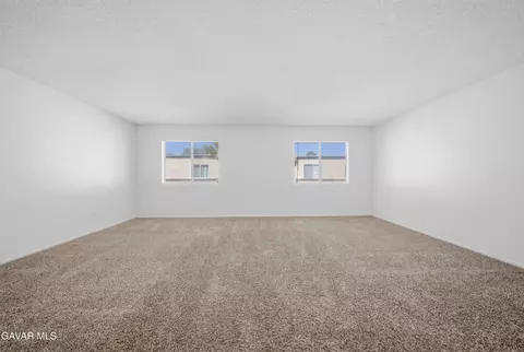 Other - 38710 E 10th St #18, Palmdale, CA 93550 photo 1 of 3