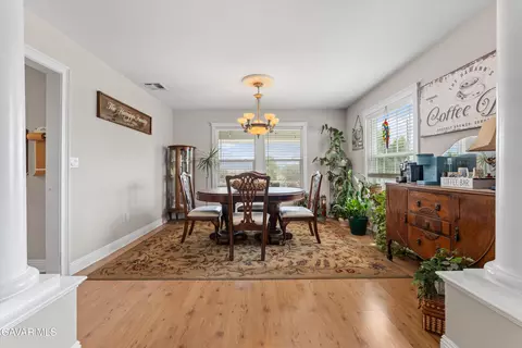 Dining - 27450 Harness Dr, Tehachapi, CA 93561 photo 2 of 2