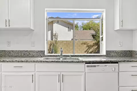 Kitchen - 1563 E Kettering St, Lancaster, CA 93535 photo 1 of 2