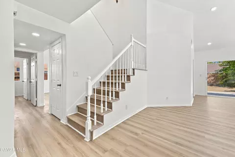 Entry Way - 1563 E Kettering St, Lancaster, CA 93535 photo 2 of 2