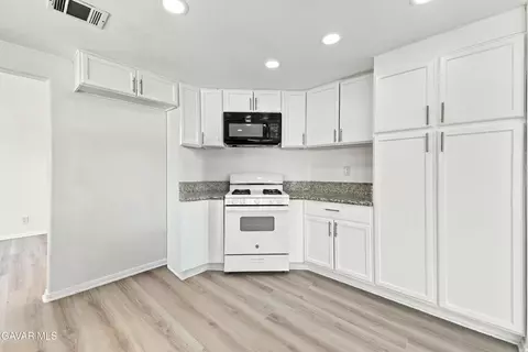 Kitchen - 1563 E Kettering St, Lancaster, CA 93535 photo 2 of 2