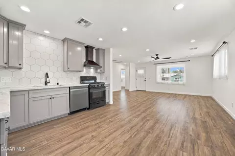 Other - 102 Brentwood Dr, Tehachapi, CA 93561 photo 4 of 8