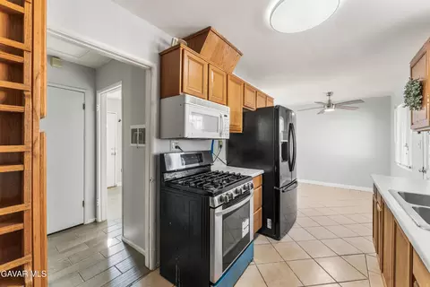 Other - 38457 E 31st St, Palmdale, CA 93550 photo 3 of 4