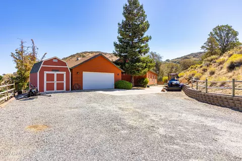 Other - 18764 Alps Dr, Tehachapi, CA 93561 photo 19 of 22