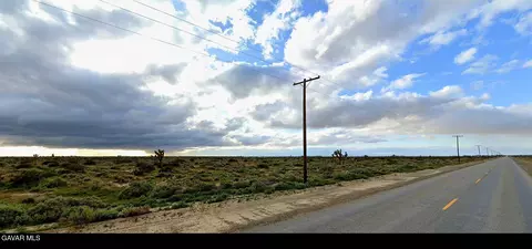 14000 E Ave J, Lancaster, CA 93535 photo 2