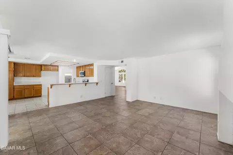 Living - 37270 Carousel Cir, Palmdale, CA 93552 photo 12 of 13