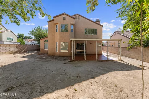 Exterior - 37270 Carousel Cir, Palmdale, CA 93552 photo 5 of 7