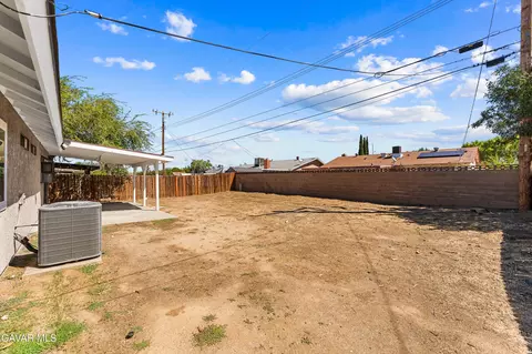 Exterior - 38470 Division St, Palmdale, CA 93550 photo 10 of 10