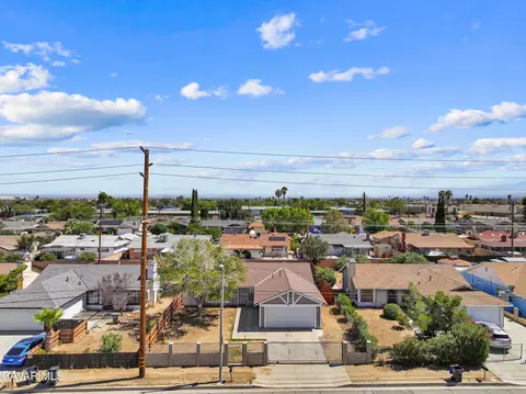 View/Area - 38470 Division St, Palmdale, CA 93550 photo 3 of 4