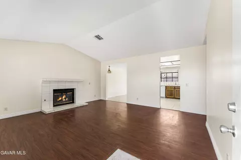 Living - 38470 Division St, Palmdale, CA 93550 photo 1 of 4