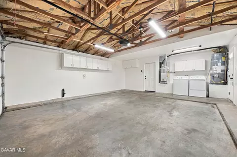 Other - 1370 S Green St, Tehachapi, CA 93561 photo 8 of 10