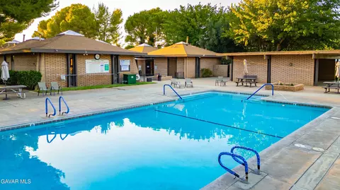 Exterior - 43850 20th St E Space #47, Lancaster, CA 93535 photo 3 of 7