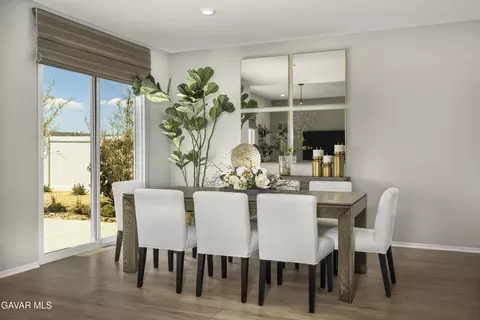 Dining - 1558 E Holguin St, Lancaster, CA 93535 photo 2 of 2