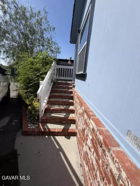 17261 Gothard St #11, Huntington Beach, CA 92647
