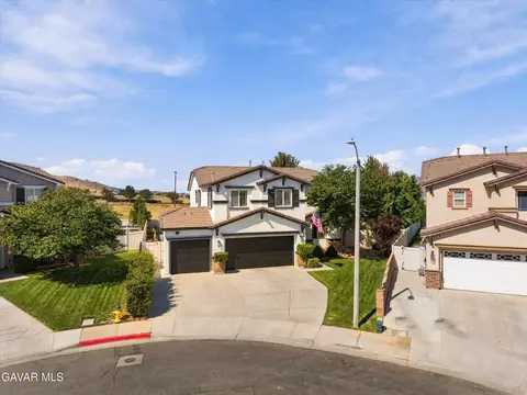 View/Area - 111 Elderberry Ct, Tehachapi, CA 93561 photo 2 of 6