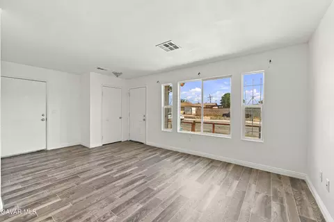 Living - 201 W Kettering St, Lancaster, CA 93534 photo 2 of 3