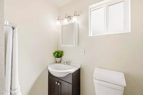 Bath - 343 E Lingard St, Lancaster, CA 93535 photo 2 of 3