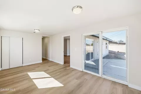 Living - 343 E Lingard St, Lancaster, CA 93535 photo 5 of 5