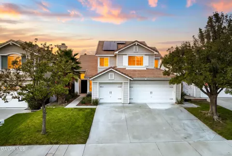 27557 Courtview Dr, Santa Clarita, CA 91354