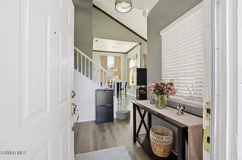 Entry Way - 45664 Balmoral Ct, Lancaster, CA 93534 photo 1 of 7