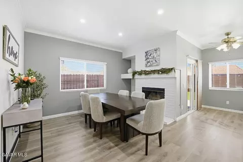 Dining - 45664 Balmoral Ct, Lancaster, CA 93534 photo 2 of 4