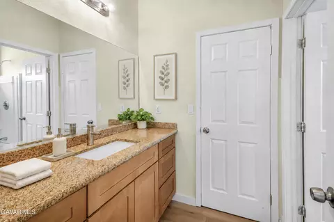 Bath - 1310 Caren Ct, Lancaster, CA 93534 photo 3 of 12